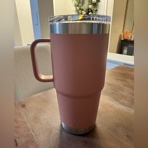 Yeti travel mug